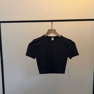 lululemon Nulu Black Crewneck Cropped T-Shirt